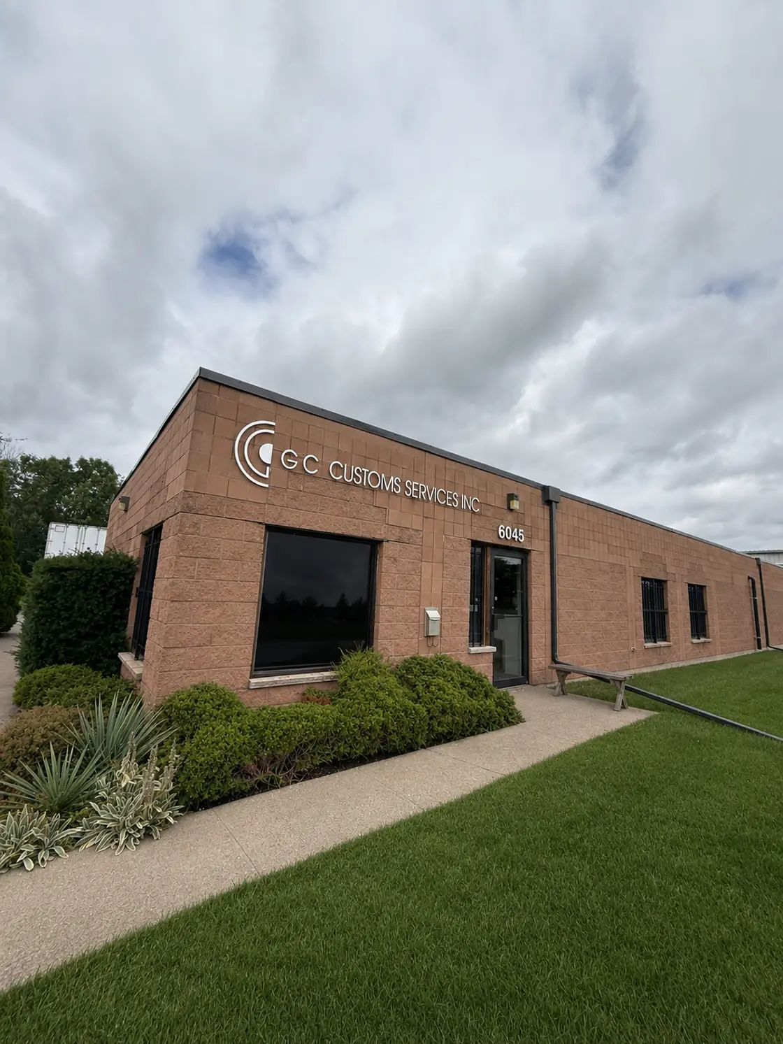 Garden City Customs Services head office building in Niagara Falls, Ontario
